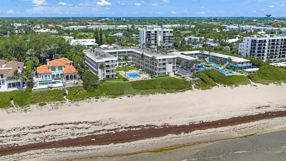 3851 OCEAN BOULEVARD #202 Gulf Stream, FL 33483
