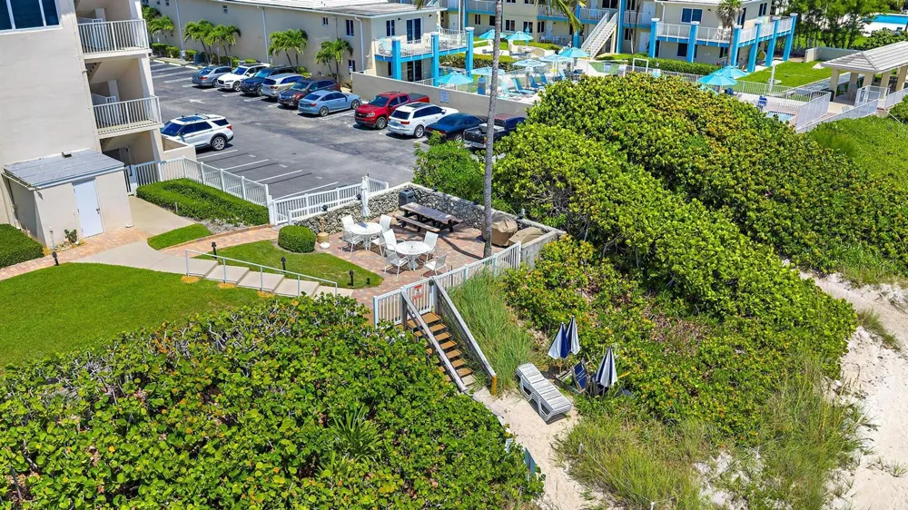 3851 OCEAN BOULEVARD #202 Gulf Stream, FL 33483