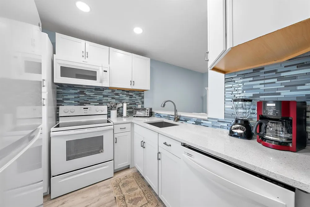 3851 OCEAN BOULEVARD #202 Gulf Stream, FL 33483