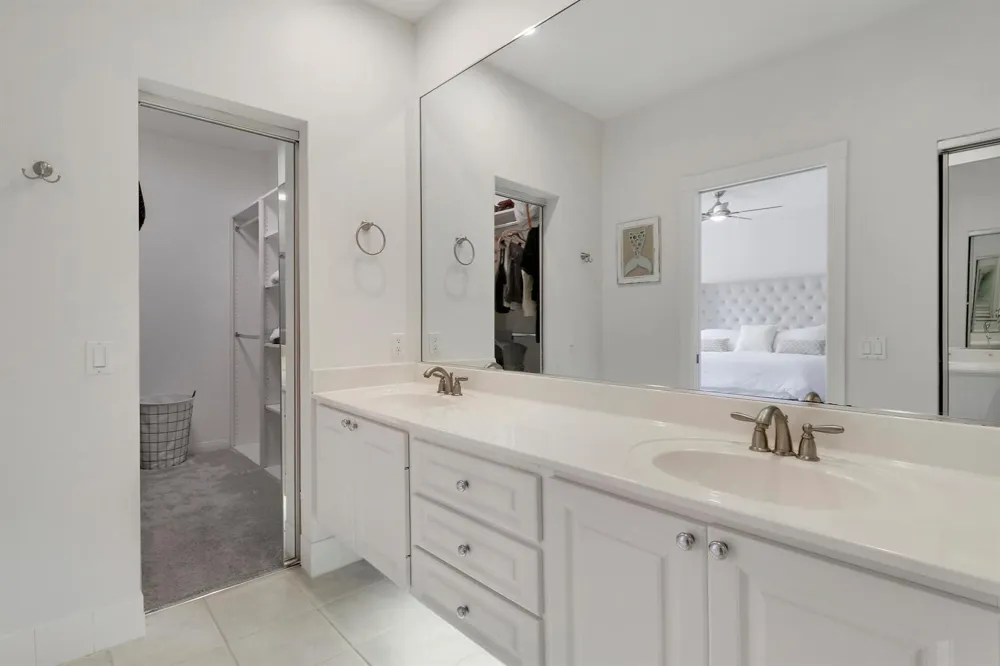 73 Laurel Oaks Circle Jupiter, FL 33469