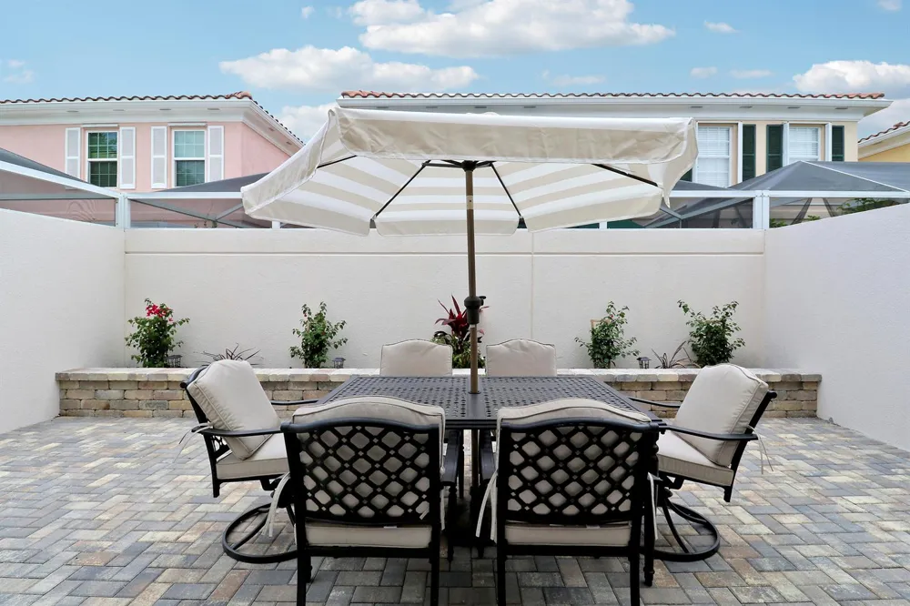 73 Laurel Oaks Circle Jupiter, FL 33469