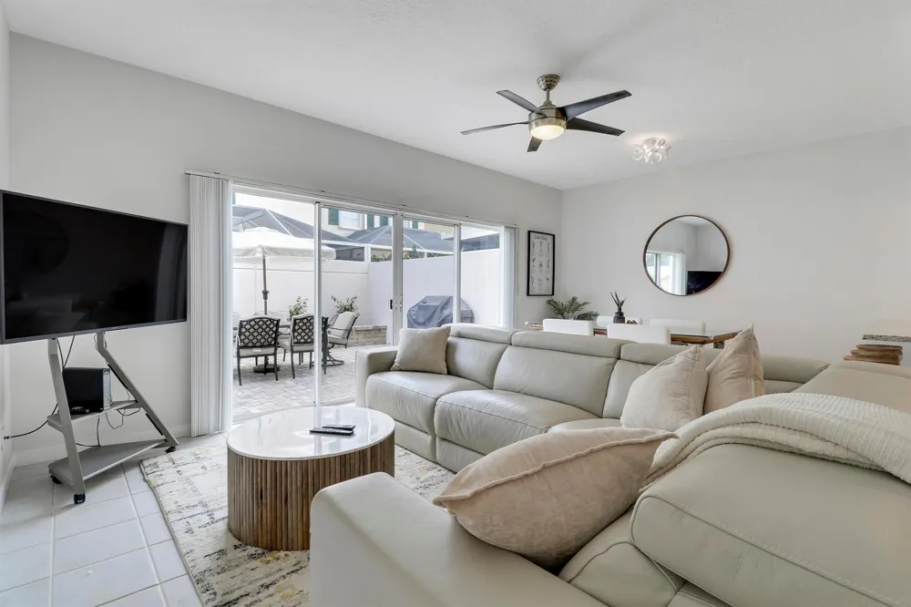 73 Laurel Oaks Circle Jupiter, FL 33469