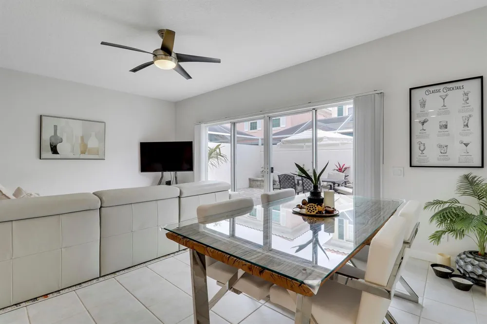 73 Laurel Oaks Circle Jupiter, FL 33469