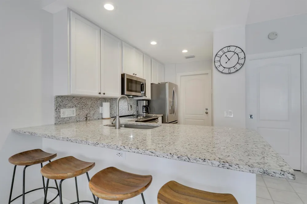 73 Laurel Oaks Circle Jupiter, FL 33469