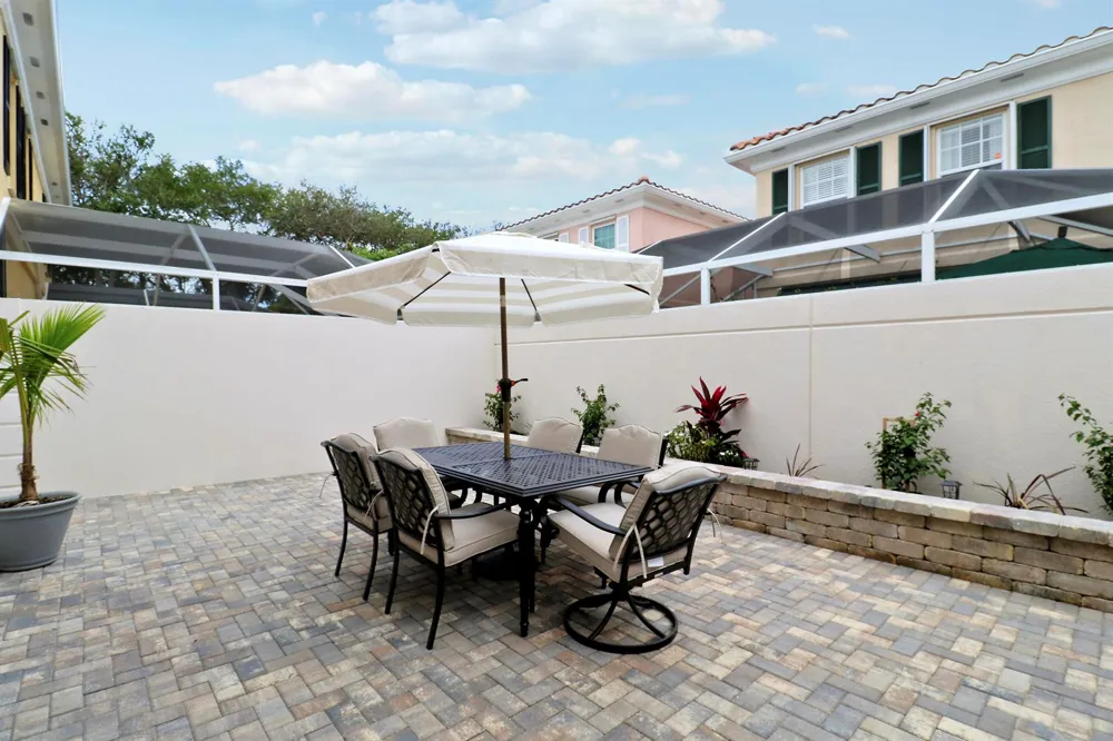 73 Laurel Oaks Circle Jupiter, FL 33469