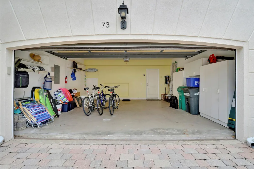 73 Laurel Oaks Circle Jupiter, FL 33469