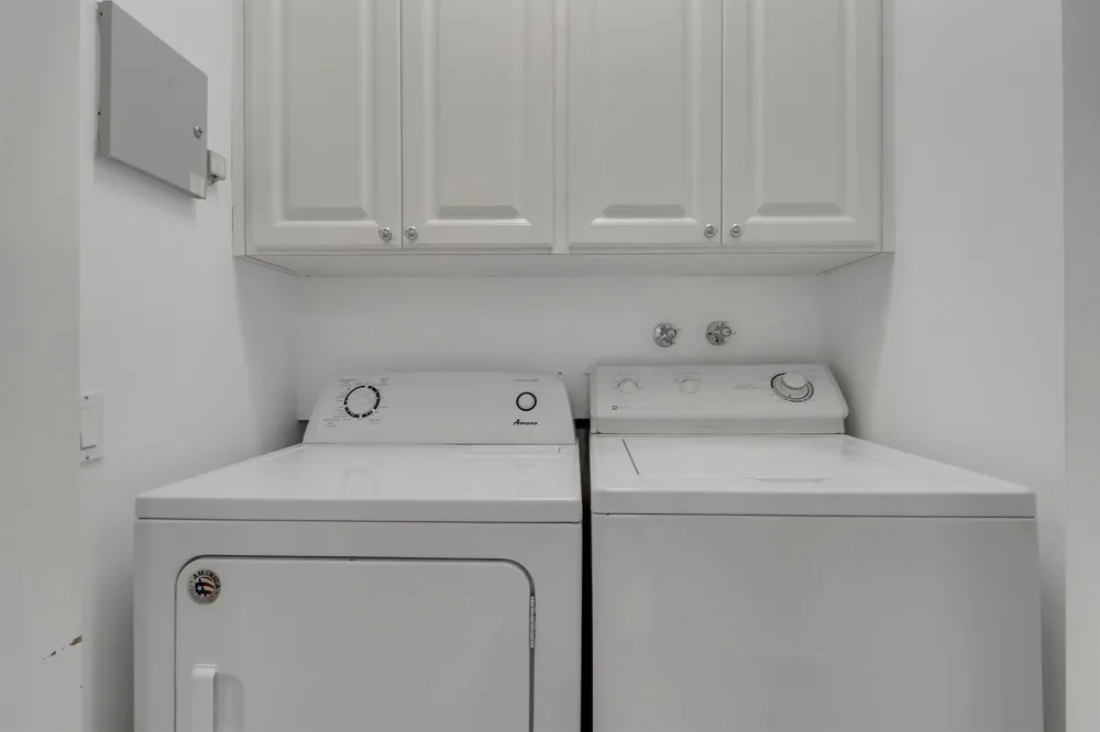 73 Laurel Oaks Circle Jupiter, FL 33469