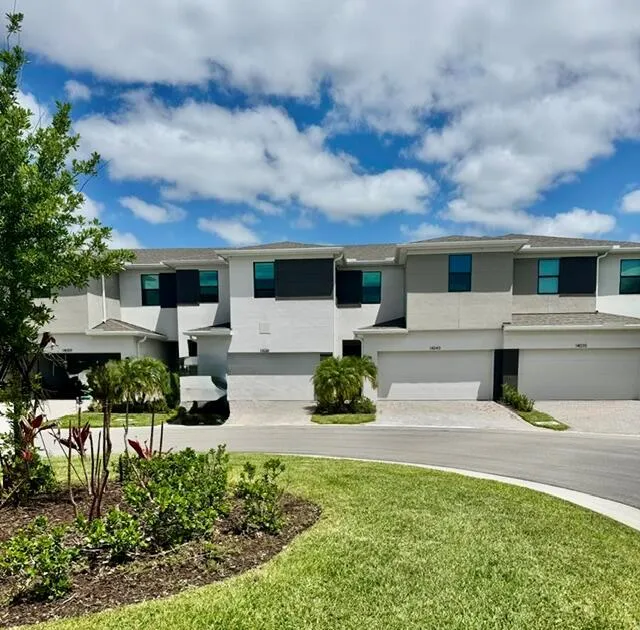14043 SW THORENS DRIVE Port St. Lucie, FL 34987