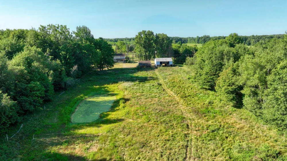 49300 Arkona Road Belleville, MI 48111