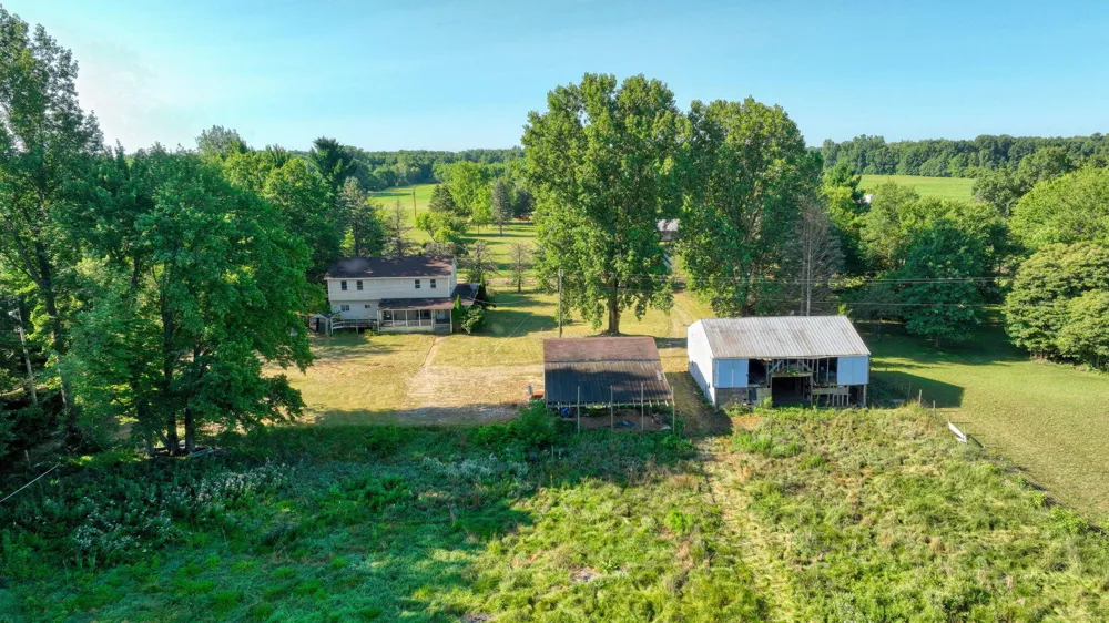 49300 Arkona Road Belleville, MI 48111