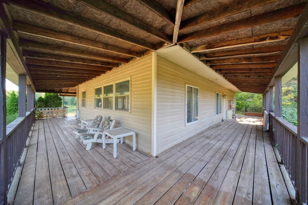 49300 Arkona Road Belleville, MI 48111