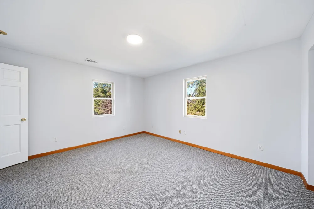 49300 Arkona Road Belleville, MI 48111
