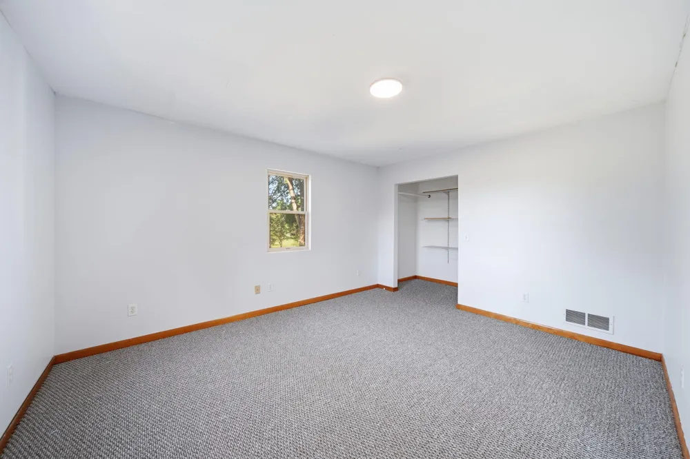 49300 Arkona Road Belleville, MI 48111