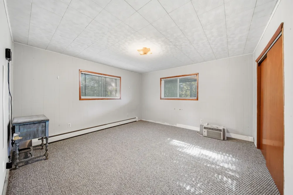 49300 Arkona Road Belleville, MI 48111