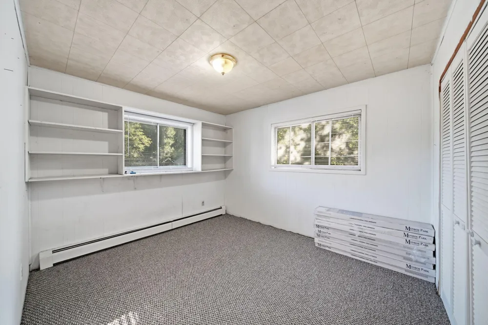 49300 Arkona Road Belleville, MI 48111