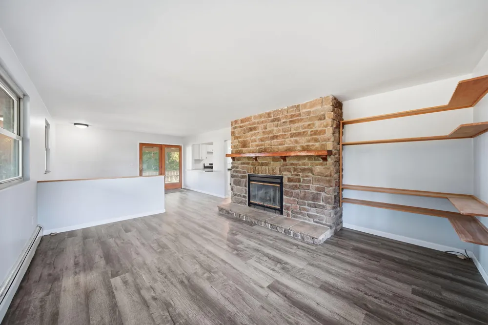 49300 Arkona Road Belleville, MI 48111