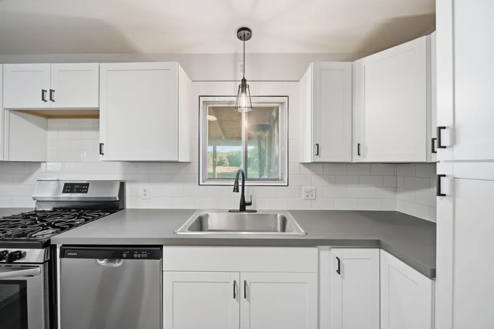49300 Arkona Road Belleville, MI 48111