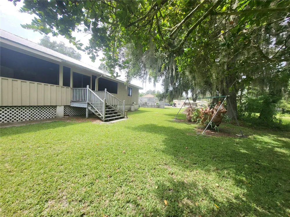 32531 4TH AVENUE San Antonio, FL 33576