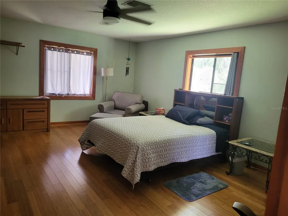 32531 4TH AVENUE San Antonio, FL 33576