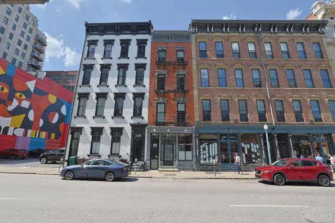 1121 Walnut Street #3