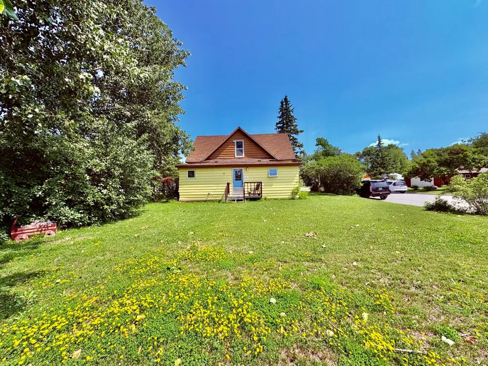 122 2nd Avenue SE Baudette, MN 56623