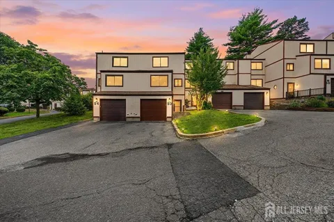 53 Ellen Heath Drive