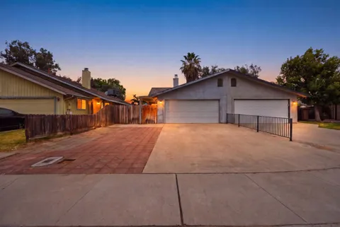 1415 Harris Court