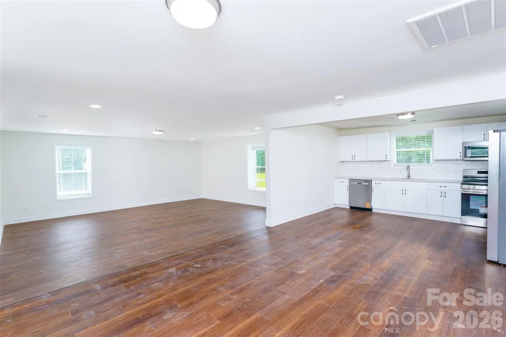 2136 W NC 150 Highway Lincolnton, NC 28092