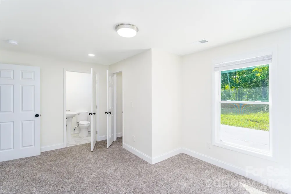 2136 W NC 150 Highway Lincolnton, NC 28092