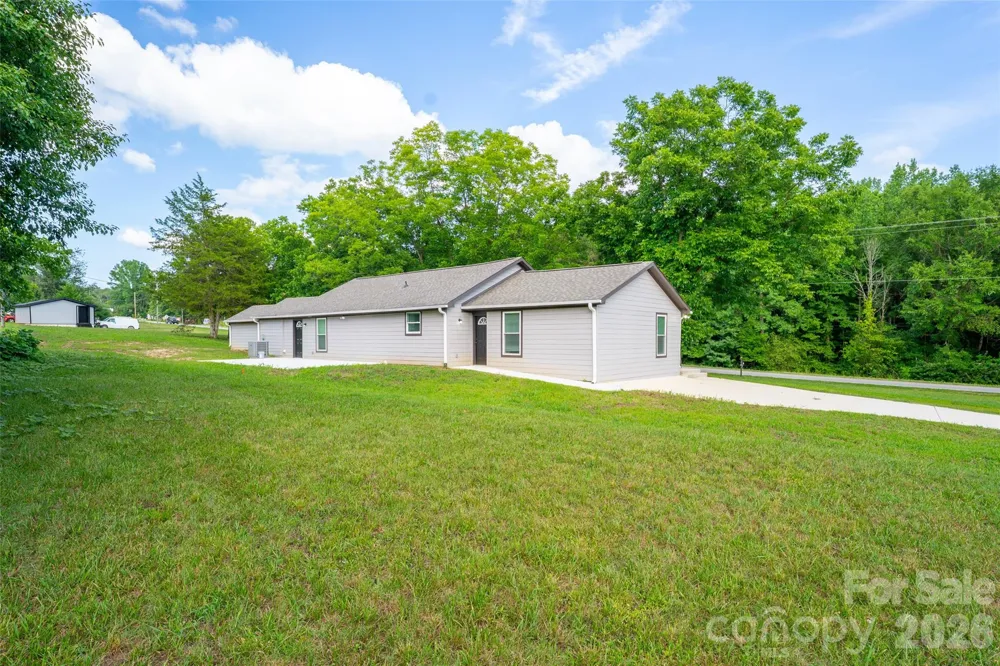 2136 W NC 150 Highway Lincolnton, NC 28092