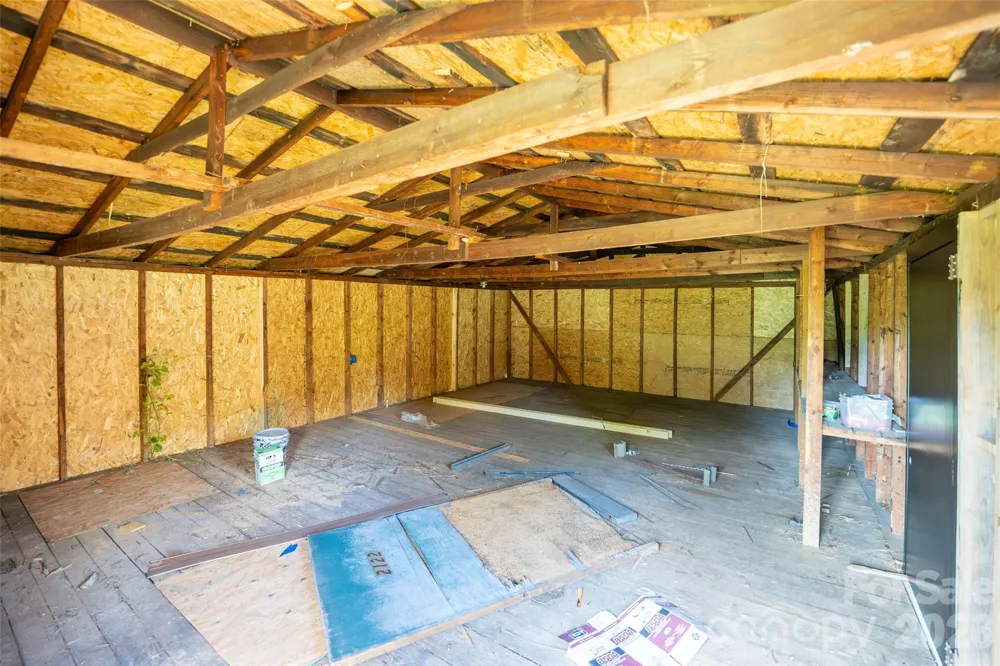 2136 W NC 150 Highway Lincolnton, NC 28092