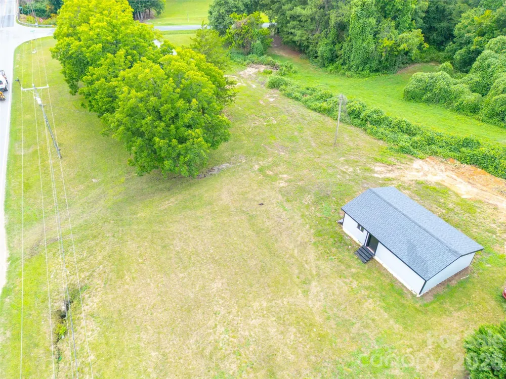 2136 W NC 150 Highway Lincolnton, NC 28092