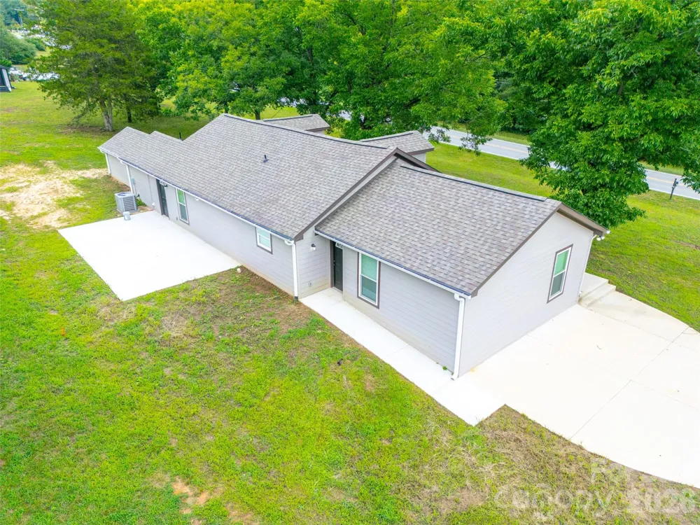 2136 W NC 150 Highway Lincolnton, NC 28092