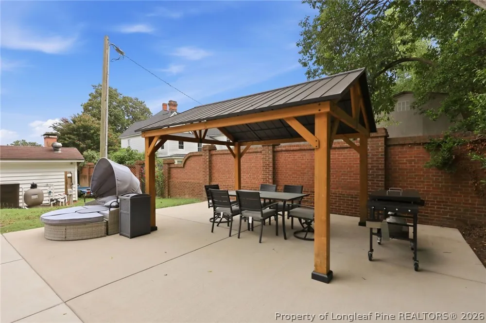906 S 8th Street Lillington, NC 27546