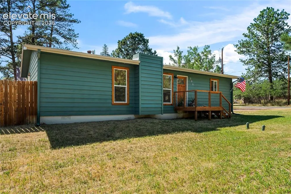 300 S Fairview Street Woodland Park, CO 80863