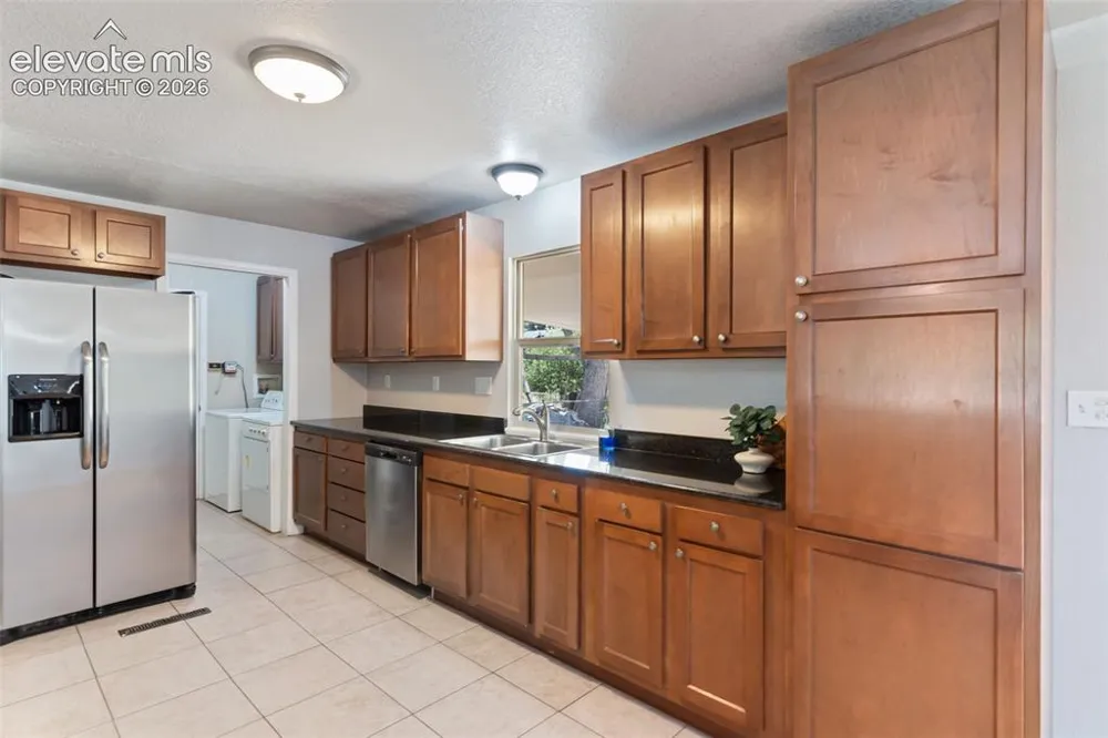 106 Balfour Avenue Colorado Springs, CO 80909