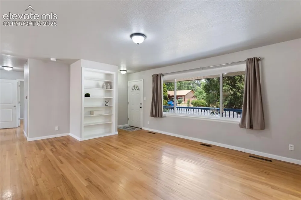 106 Balfour Avenue Colorado Springs, CO 80909