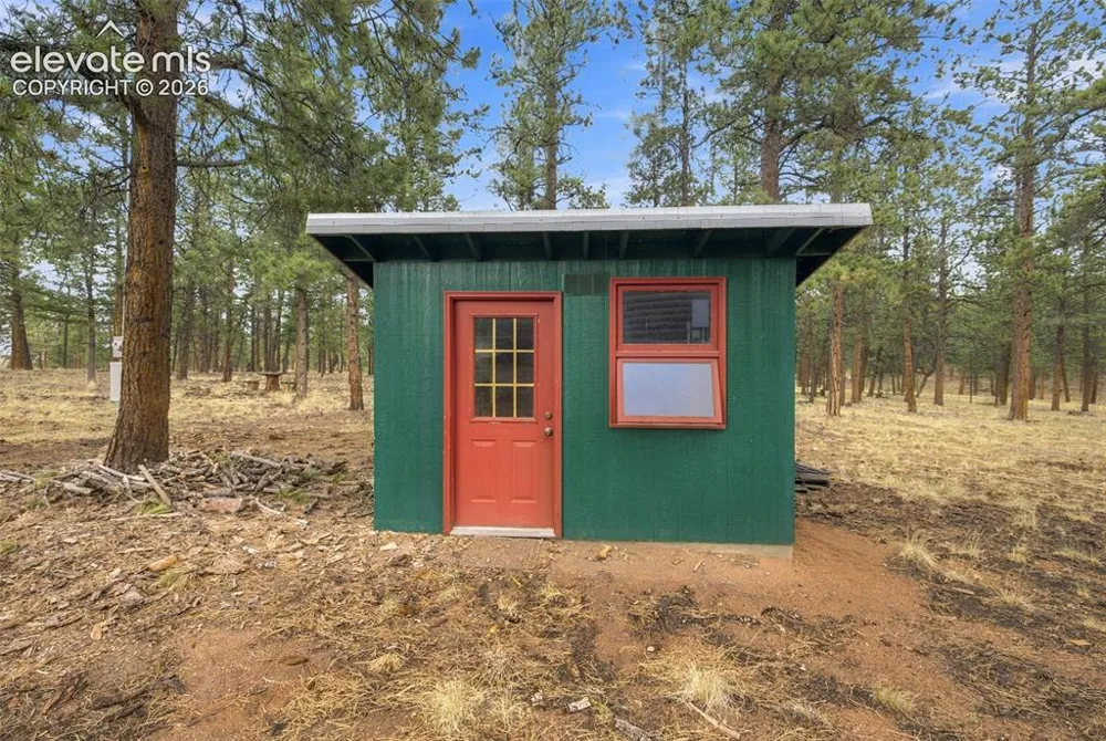 492 Trail Creek Road Lake George, CO 80827