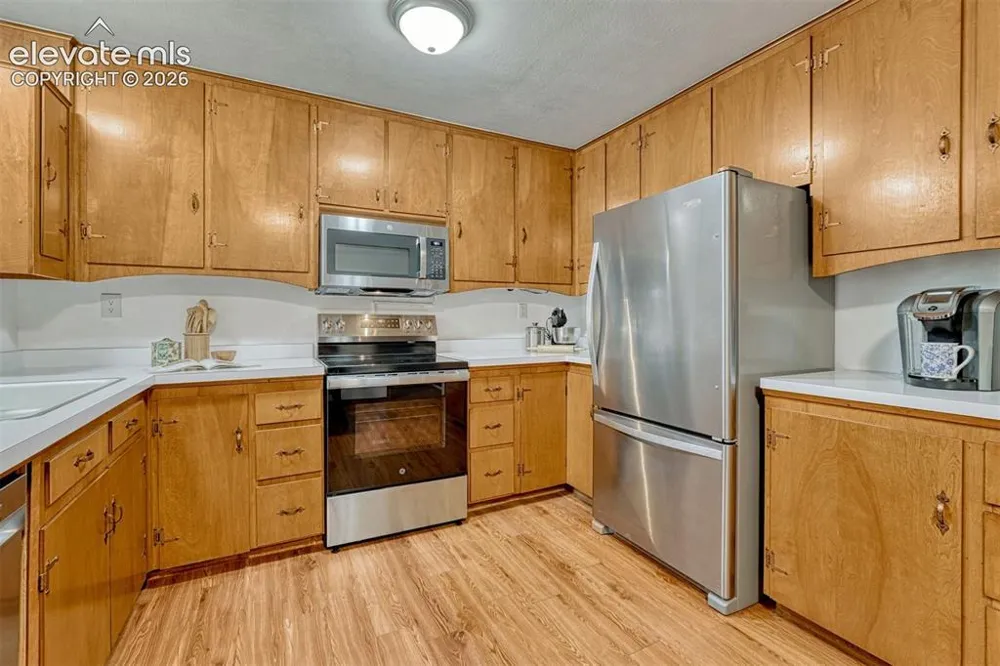9950 Pine Park Trail Colorado Springs, CO 80908