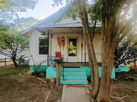 506 8th Street