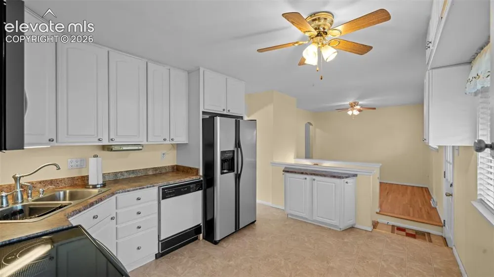 1719 Wynkoop Drive Colorado Springs, CO 80909