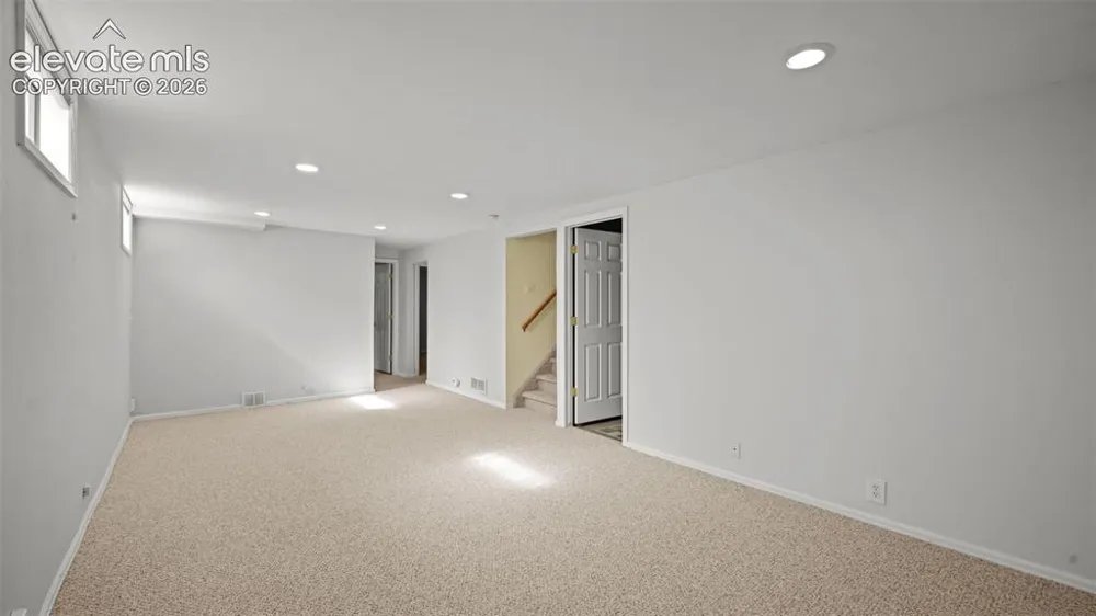 1719 Wynkoop Drive Colorado Springs, CO 80909