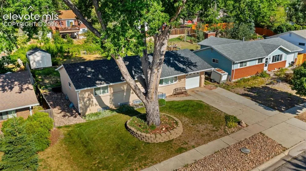 1719 Wynkoop Drive Colorado Springs, CO 80909