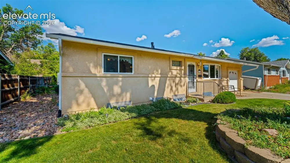 1719 Wynkoop Drive Colorado Springs, CO 80909