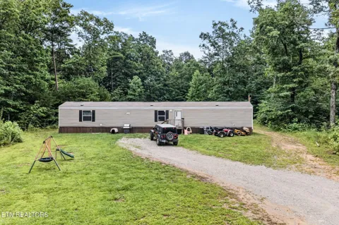 460 Jim Garrett Rd
