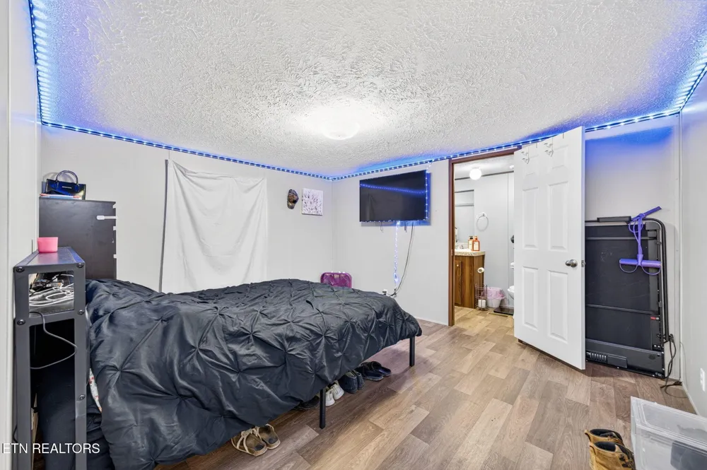 460 Jim Garrett Rd Monterey, TN 38574