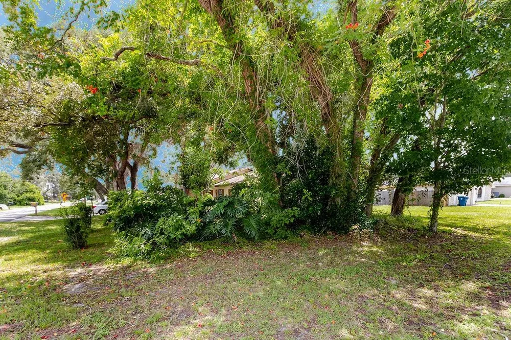 1042 TRYON CIRCLE Spring Hill, FL 34606
