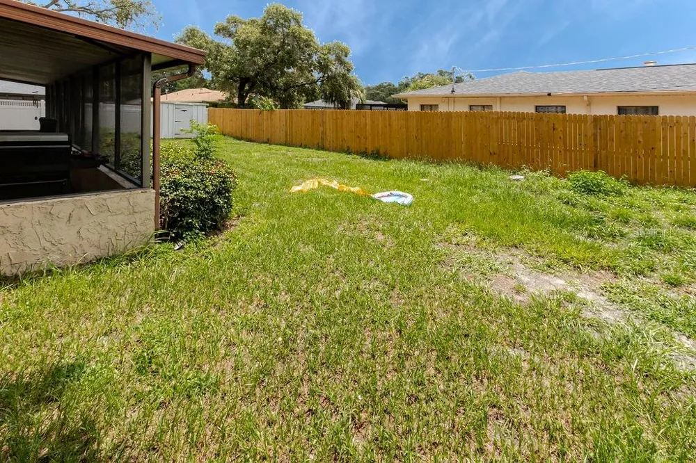 1042 TRYON CIRCLE Spring Hill, FL 34606