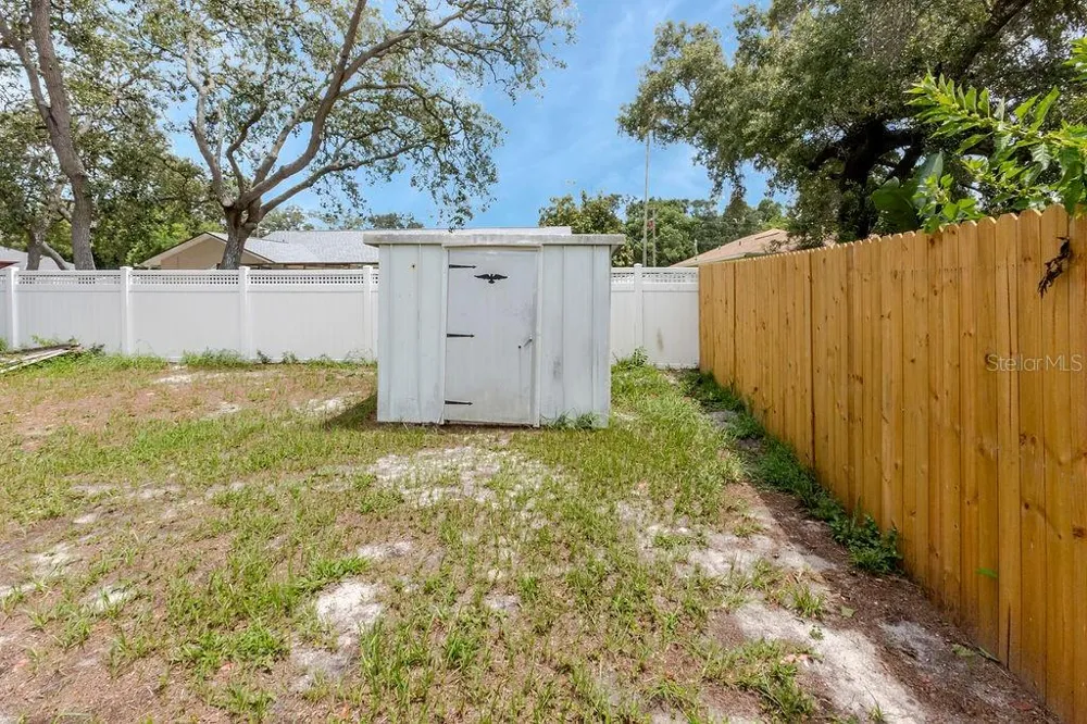 1042 TRYON CIRCLE Spring Hill, FL 34606