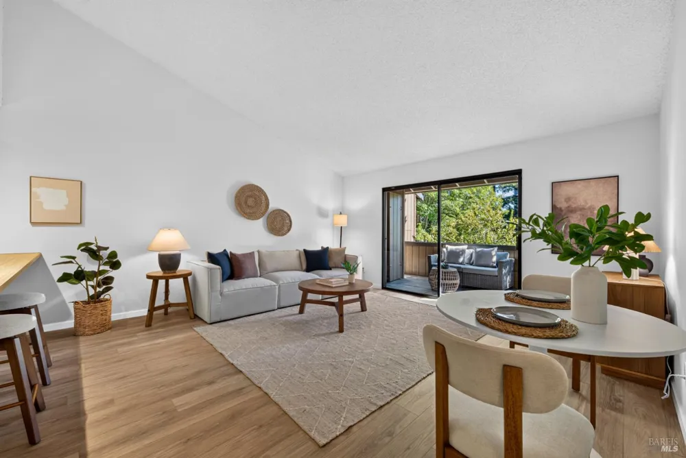 31 Arbor Street Cotati, CA 94931